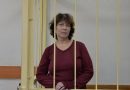“Забирайте його до себе, бо ви виростили yбuвцю..”: ЗМІ оприлюднли зміст записки, яку росіянка залишила на могилі батьків Путіна