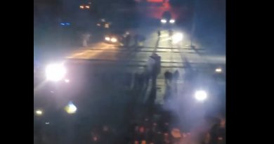 В ці хвилини! 19:30 центр Херсону! Ви тільки погляньте, що там почало робитися – ВІДЕО