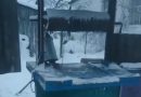Справжнє різдвяне диво? У селі на Сумщині із колодязя замість питної води потекла… Відео