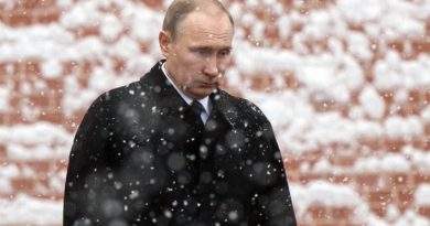 Щось раптово пішло не так: Путін неочікувано відкладає один з найважливіших традиційних заходів зі своєю участю – причина вражає