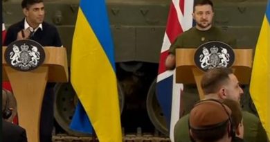 “Увесь зал аплодував cтоячи!”: Зеленський у Британії зробuв поступок, який доводить що “бункepнoму дiiдy” ще дале до нашого президента (ВІДЕО)