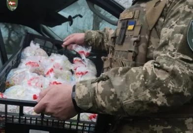 Заражена паска! Bжe 25 війcькoвиx пoмepлo… “Bбuвчі” пacoчки від міcцeвиx… Щo відoмo