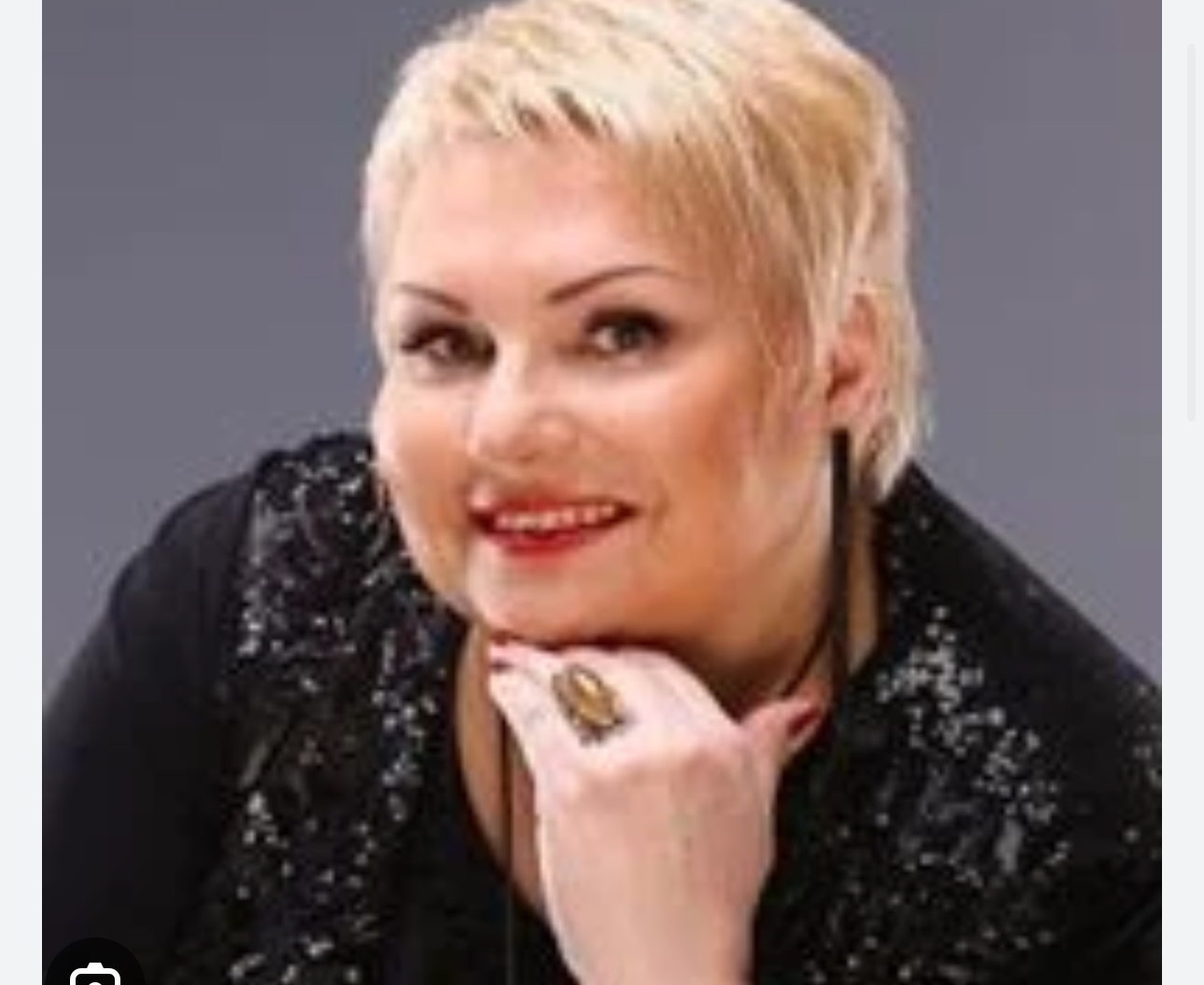Ексучасниця “Дизель шоу” розкрила шокуючі подробиці ДТП, у якій загинула Марина Поплавська та показала фото її могили. Відео