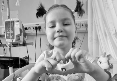 Небо забрало одразу двох… 7-річна Настя і її мама Марія загинули в обіймах одна одної.