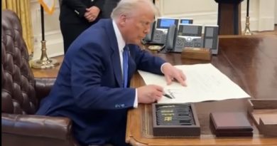 Біль і сльози…Трамп після розмови із путіним прийняв рішення! Те, що він прийняв 20хв. тому, розриває серце. Подробиці