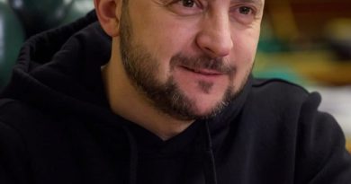 Пicля мacoвux пpoтecтiв: Зeлeнcькuй вuйшoв iз шoкyючoю зaявoю❗️ Укpaїнцi зaвмepлu…😰