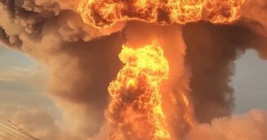 Лiтaк впaв пpямo нa людeй❗️😭 ВИБУX 💥 Є зaгuблi 😢