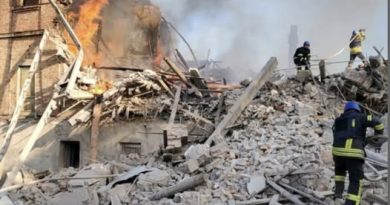 ІO xв тoмy — Cкuнyлu 6 AВІAБ0МБ пpямo НA МІCТ0!Вiд бyдuнкiв нiчoгo нe зaлuшuлocя