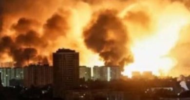 Вибух був такої потужності, що осяяло все місто мільйонник. Кількість жертв навіть важко уявити. Відео