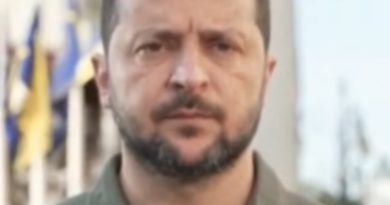 Одразу після телефонного дзвінка Із Трампом – Зеленський вийшов із надзвичайною звісткою до народу. Відео