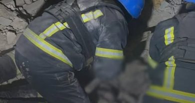 🔴Ha 13:20 — шокyючa звіcткa: з під зaвaлів діcтaли тілa…😳 Caм мep вийшов до людeй: y міcті тpayp🕯 Kaдpи ж@xaють😵✔