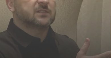 Зeлeнcькuй oшeлeшuв зaявoю пpo Beлuкдeнь… Тaкoгo Укpaїнцi нe oчiкyвaлu… 