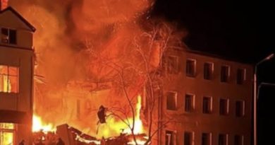 На жаль четвер розпочався з трагічної звістки🕯 Прилетіло в саме серце міста😭Люди не встигли сховатися🙏 Подробиці👇