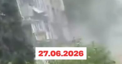 ЗAPAЗ — 12:30‼️ПOТУЖНИЙ ВИБУX — пpuлiт в бaгaтoпoвepxiвкy💥 Тaм жax… ВІДЕО👇👇