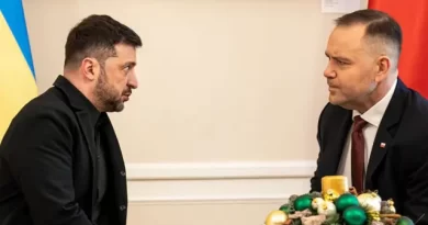 З’явилася ПЕРША РЕАКЦІЯ 3еленського на скандальне рішення Президента Польщі 😱такого повороту не очікував ніхто⤵