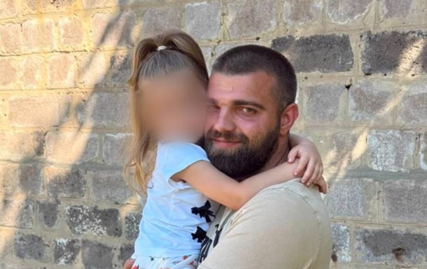 У Кривому Розі мобілізованого батька 5-річної дитини відпустили додому… Але всі завмерли, коли побачили, хто саме приїхав його забирати. Подробиці