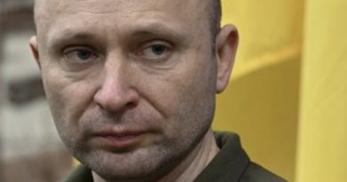 Зеленський Звільнив Сирського і замінив його на Драпатого. Відео