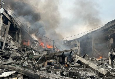 Жахливий приліт по обласному центру посеред білого дня по людях.Відео