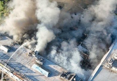 Понад 20 загиблих та сотні покалічених: РФ вдарила по обласному супермаркету, в якому перебували тисячі відвідувачів. Відео