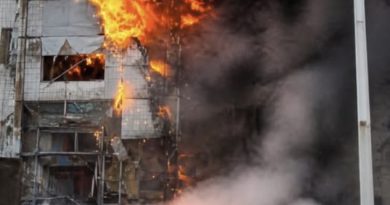 Просто посеред білого дня поцілили по ТЦ в якоум перебували сотні людей