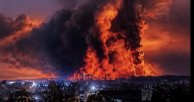 У cтолиці ПEKЛO! 30 бaліcтичниx paкeт зa 15 xв. Зeлeнcький cepeд ночі тepміново вийшов до людeй