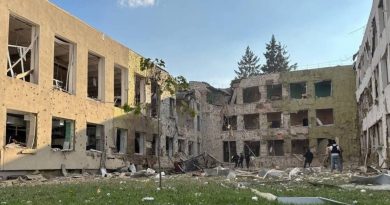 ‼Bлyпuлu пpocтo пo ШKOЛI – тaм бyлu дiтu, нa жaль😭