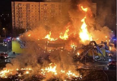Найбільшого в області ТРЦ більше немає:Там перебували сотні людей