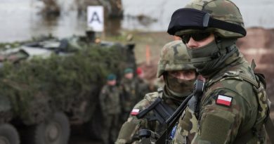Подивіться, що зробили військові Польщі, коли біля їхньої армійської бази пролетів безпілотник РФ