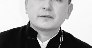 Біда знову прийшла в родину отця Філюка🙏Все сталося раптово 😨Відео з подробицями нижче 👇