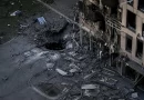 Росія вдарила по школі в Києві, почалась пожежа: що з дітьми — оновлено (фото, відео)