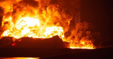 Вибухнуло найбільше СХОВИЩЕ ГАЗУ і НАФТИ РФ! ЗНОСИТЬ МІСТА й заводи зі зброєю