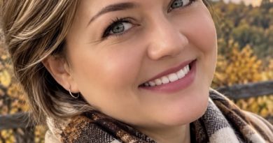 Галя була коханкою. Не пощастило їй із заміжжям. Просиділа у дівках до тридцяти років, а потім вирішила таки знайти собі чоловіка.